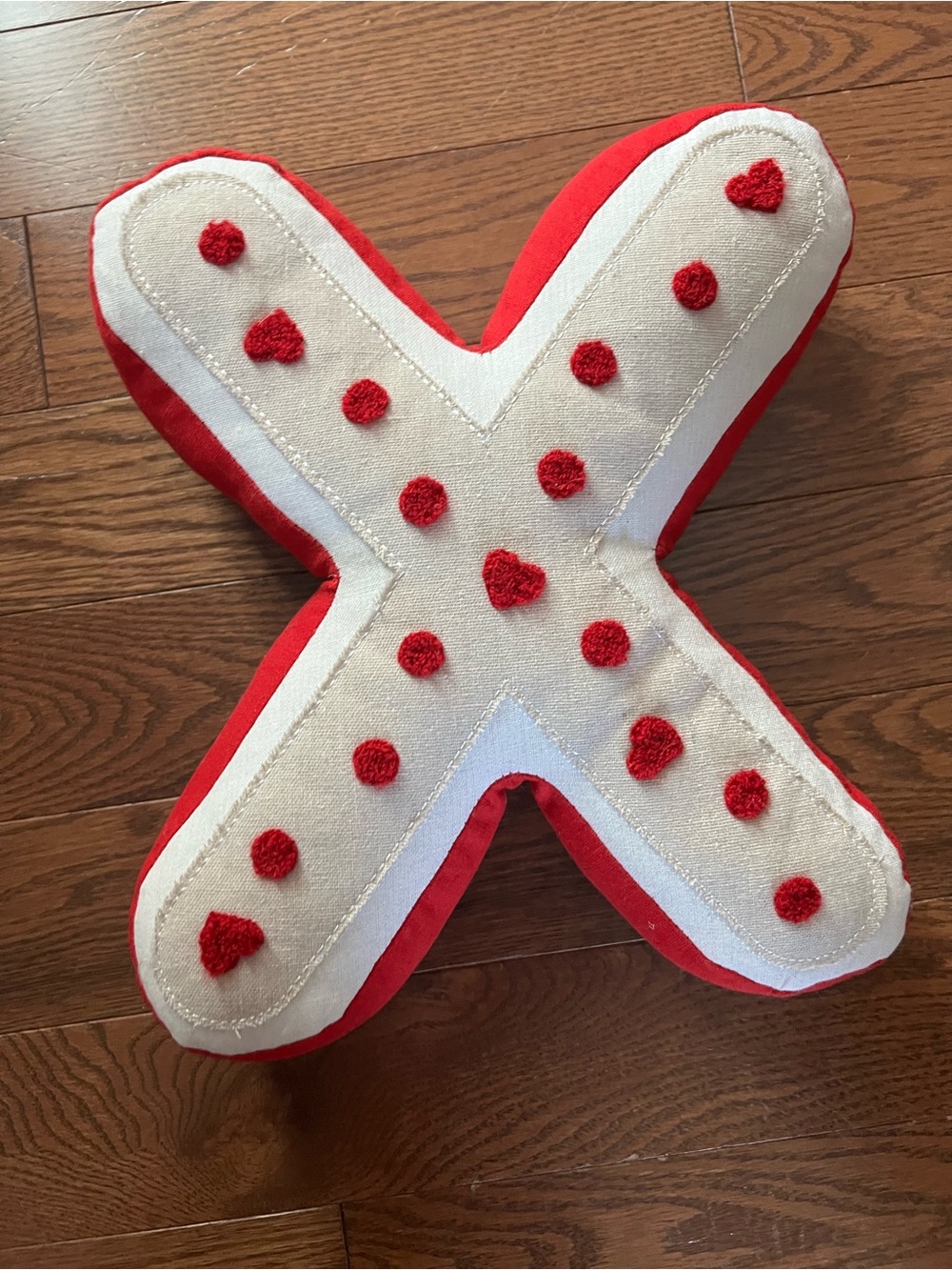 Red and Cream XO Decorative Pillows